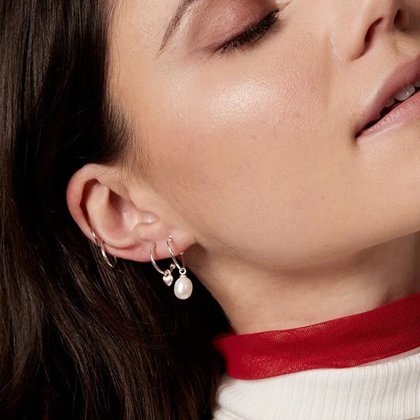 Eila Pearl Earrings - Image 6